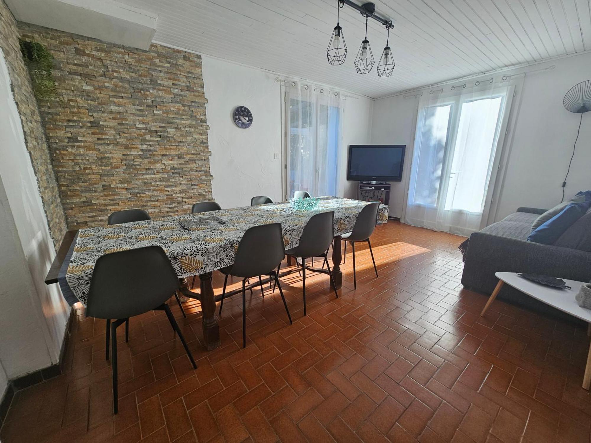 Апартаменты Location Saisonniere Coursan Экстерьер фото