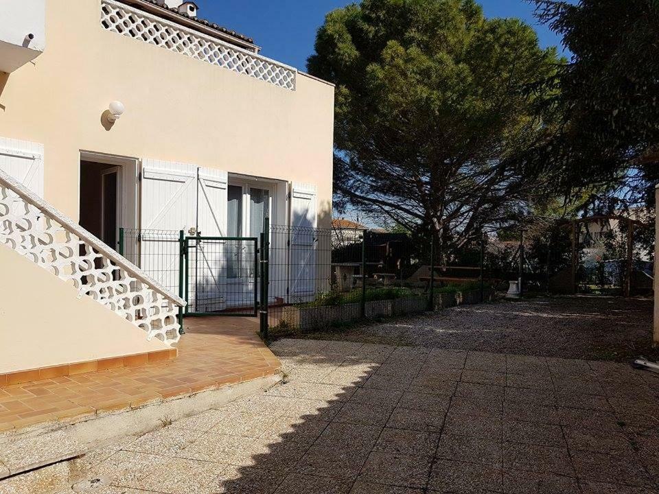 Апартаменты Location Saisonniere Coursan Экстерьер фото